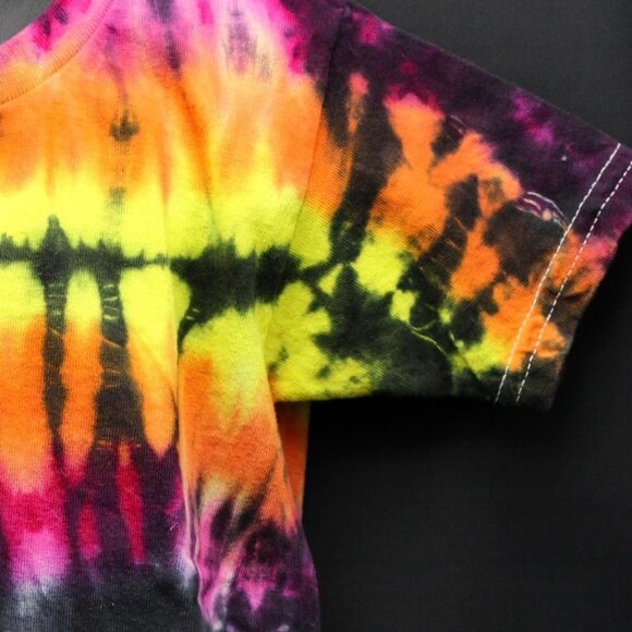 Kids Tie Dye T-Shirt - Size 4T - Picture 3 of 4